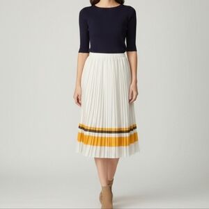 Banana Republic White Skirt with Yellow and Brown Accents